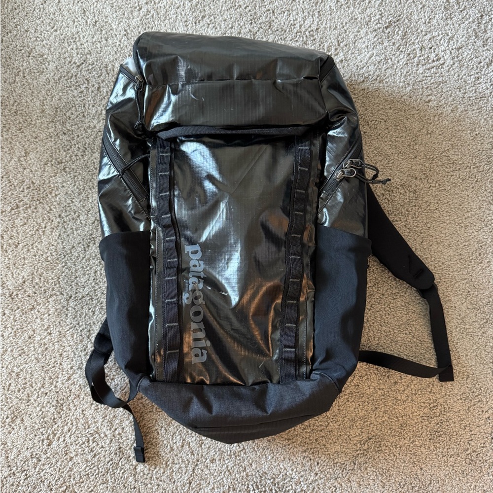 Patagonia Black Hole Backpack 32L